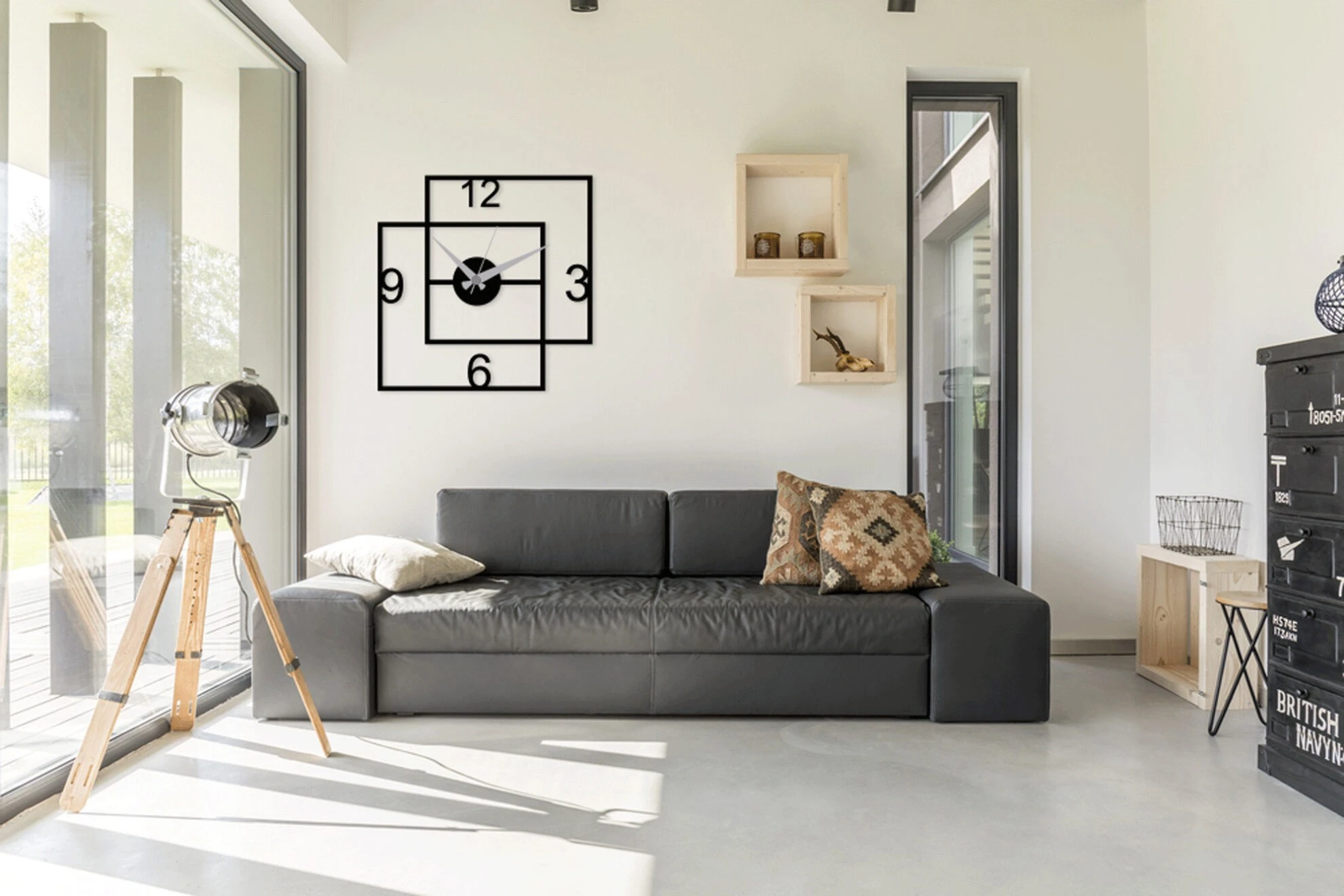 שעון קיר מתכת שעון מרובע גיאומטריות, Line Art דגם DS062453