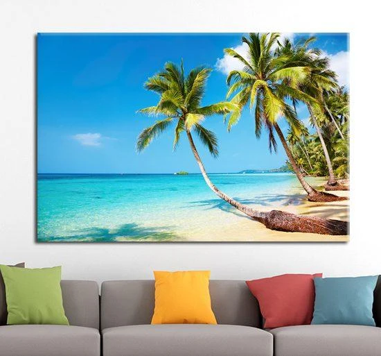 קנבס לסלון עצים בחוף הים