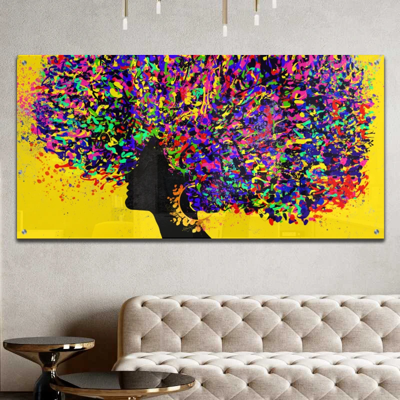 אשת המדבר על רקע צהוב - הדפס מיוחד לתלייה בסלון בכניסה לבית דגם 134873B