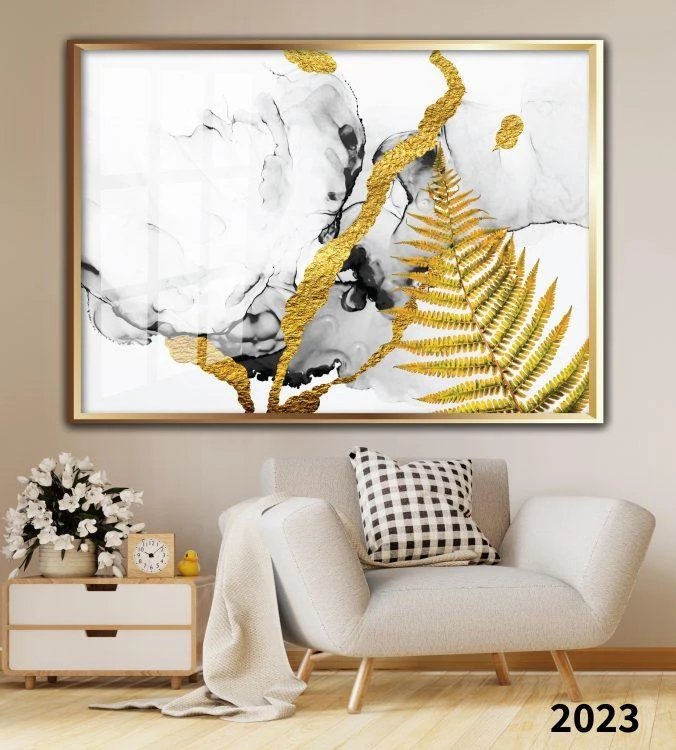 נוצה מוזהבת - תמונת קנבס מתוחה על פרופיל עץ מוכנה לתלייה על הקיר 2023