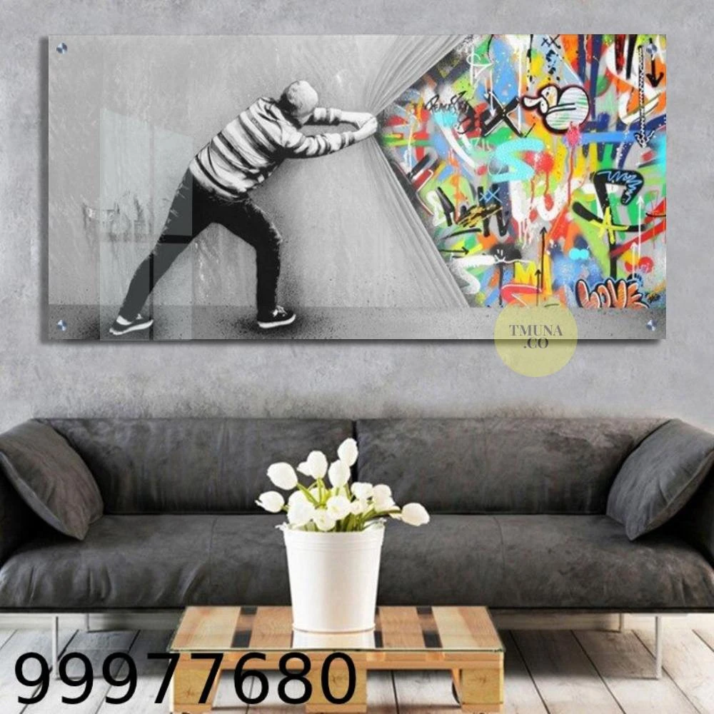 תמונה 'גרפיטי רחוב' בעצוב יוקרתי על זכוכית לתלייה בחדר שינה דגם 99977680