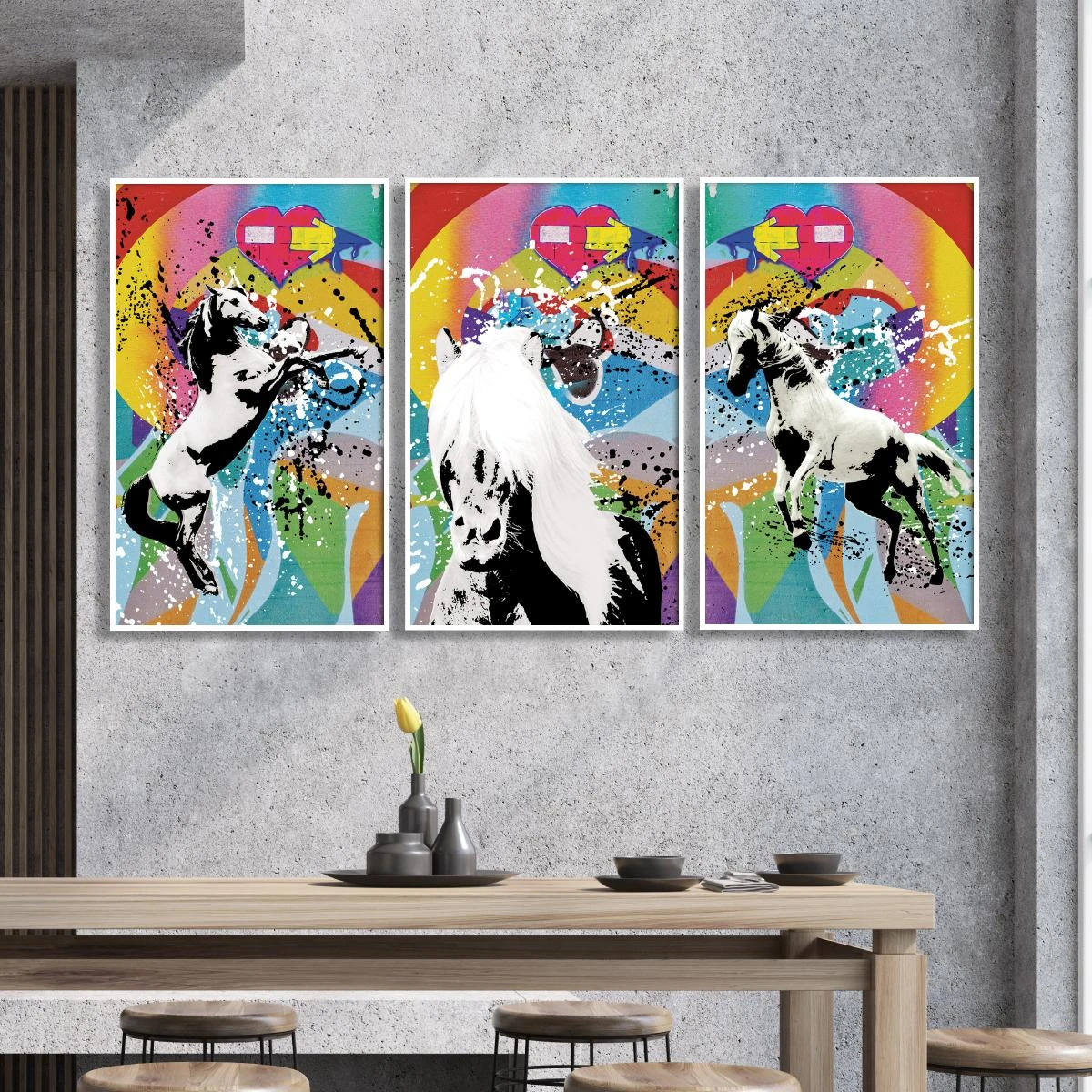 3 המוסקטרים - הדפסים בסגנון גרפיטי יחודיים סלון או למשרד בצבע צבעוני דגם 134899A