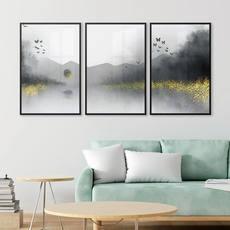 ציור נוף מינימליסטי בשחור לבן זהב שלישיית תמונות מיוחדת למשרד לסלון ממוסגרות דגם 135322