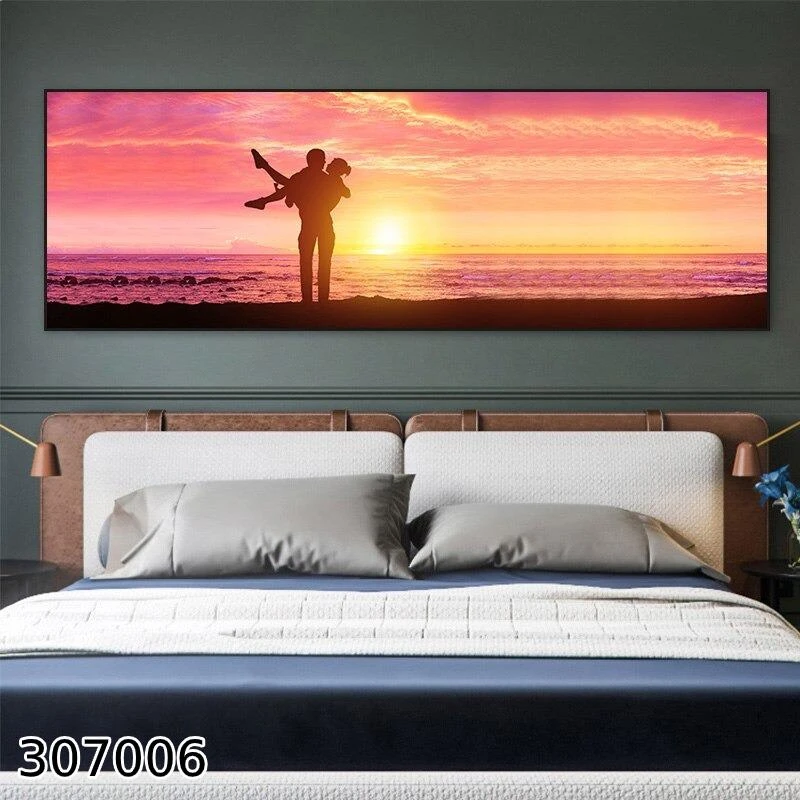 אוהבים בשקיעה - תמונת אוהבים בגודל פנורמית לחדר שינה | תמונות נוף על קנבס דגם 307006