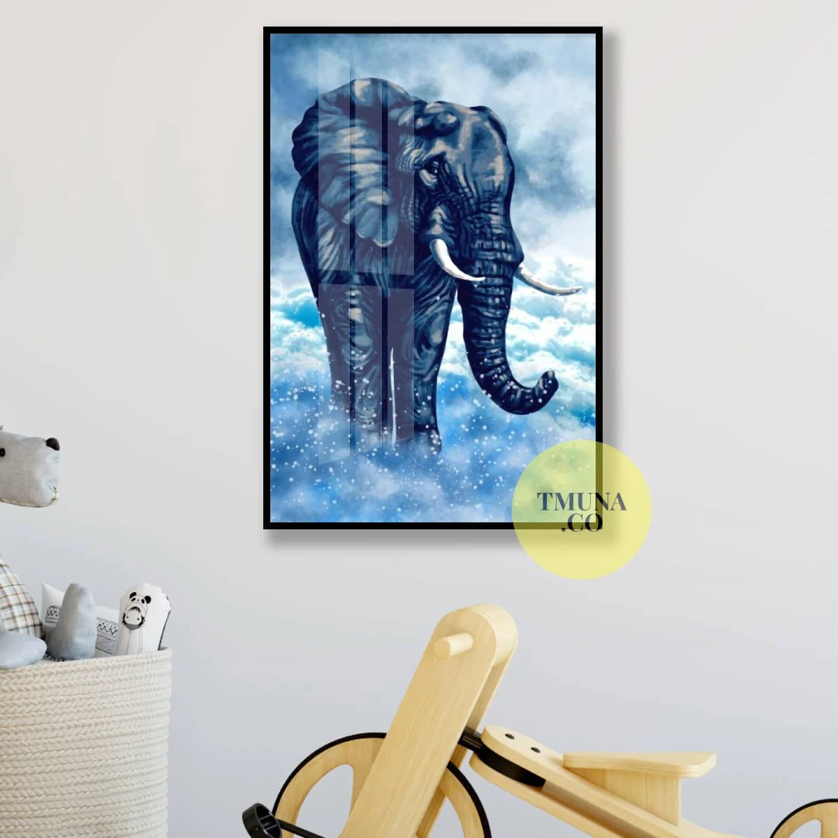 פיל על עננים - הדפס בגווני כחול על קנבס או זכוכית מתאים למסדרון או לחדר ילדים דגם 134924