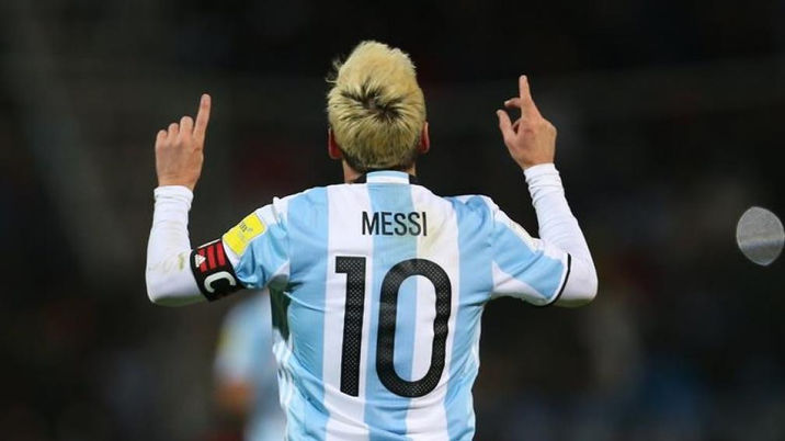 ¿Cómo le fue a Argentina si la 10 no la lleva Messi?