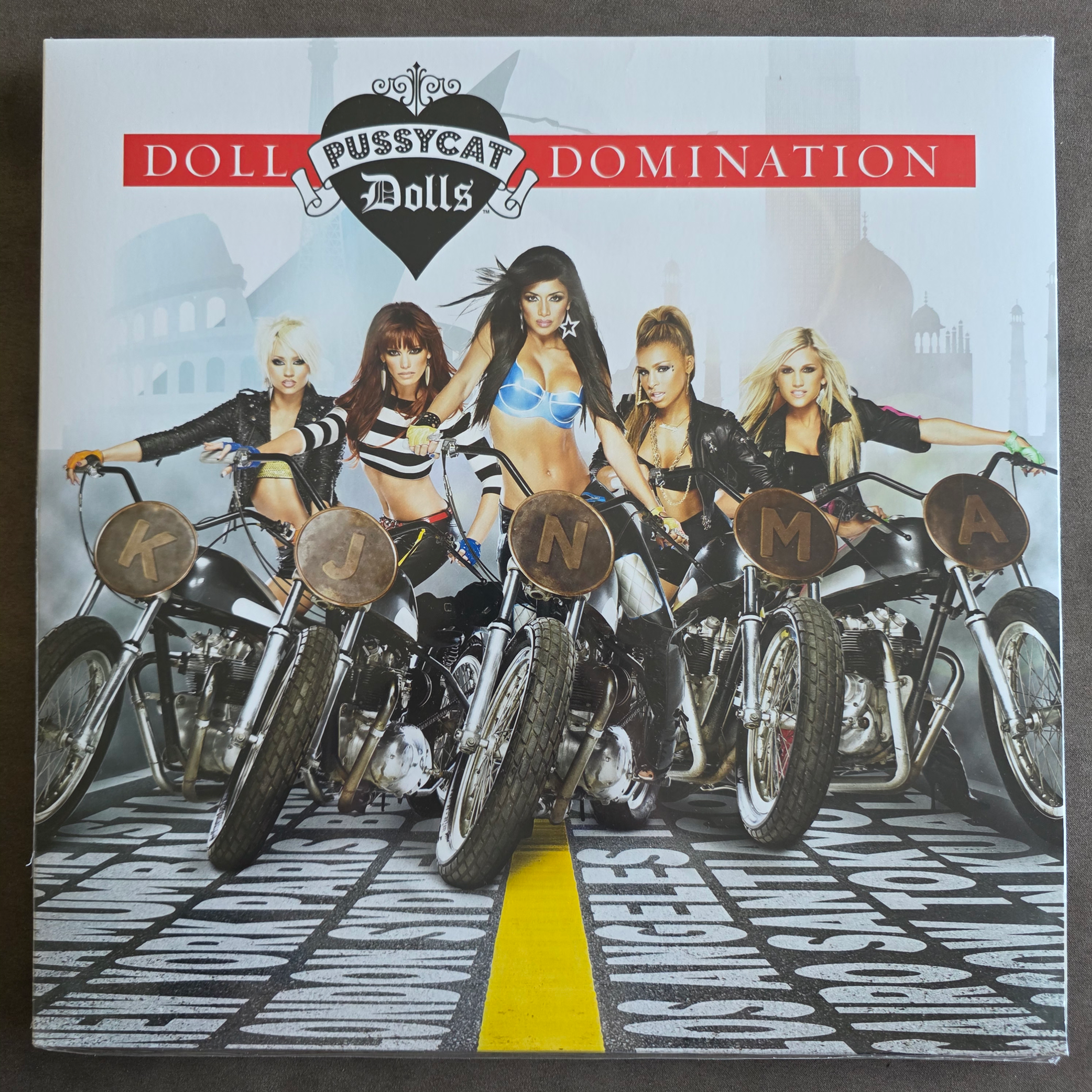 Pussycat Dolls • Doll Domination (DUPLO)