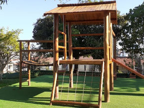 Parquinhos de eucalipto tratado: segurança e diversão que duram mais tempo