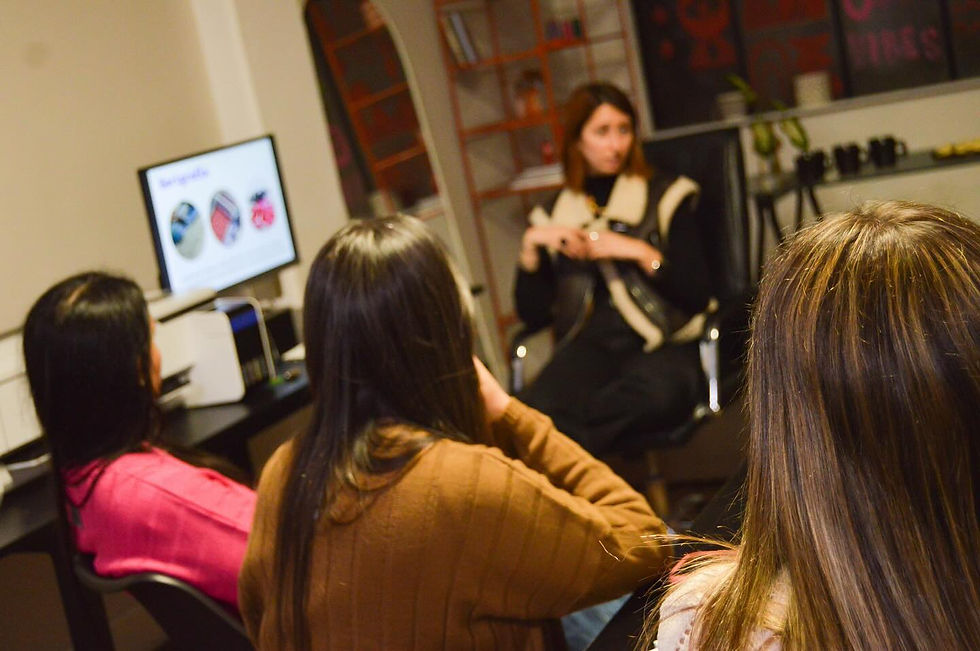 La historia de Gimena Burgos emprendedora: crear, construir y reinventarse en la industria textil