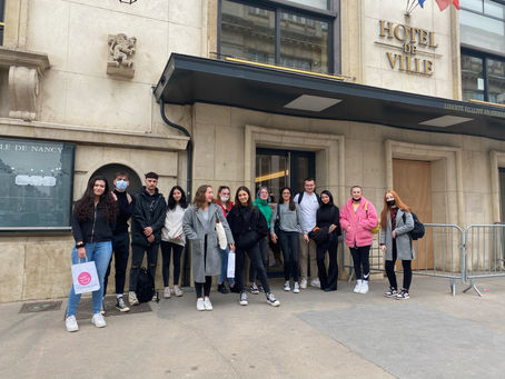 forum des métiers organisé par la MEIJE Nancy Pour les SPVL.