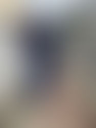 京都支店 朝礼後の一斉清掃活動に取り組んでいます