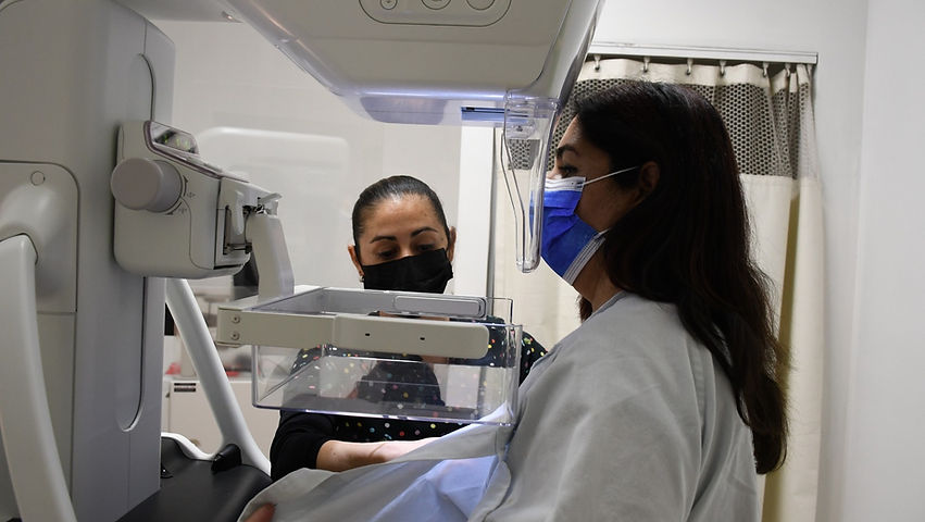 Estado brinda más de 2 mil sesiones de radioterapia a pacientes con cáncer de mama