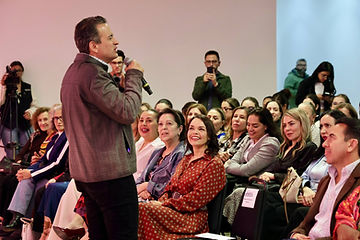 Mujeres de Cuauhtémoc piden a Marco Bonilla programas de apoyo, protección y desarrollo