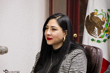 Dalila Villalobos se destapa para la alcaldía de Parral en 2027