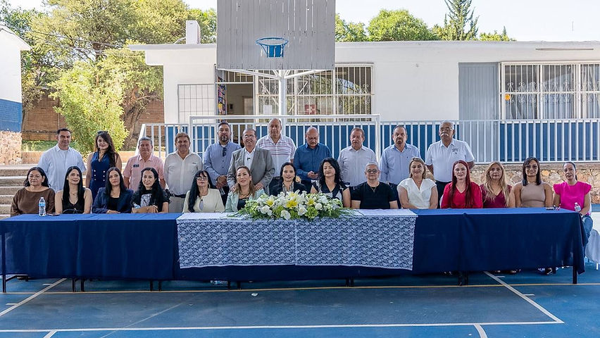 encabeza alcalde arranque del ciclo escolar en la escuela ford 69