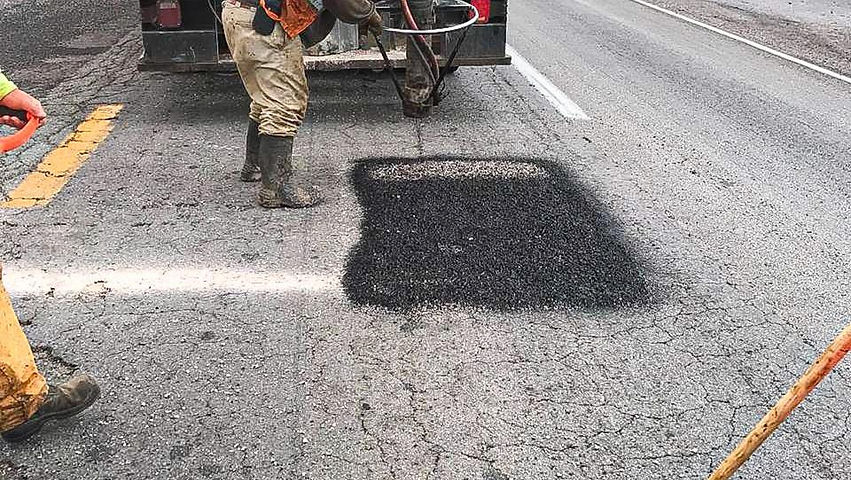 Repara el Estado más de mil 500 baches en la vía corta