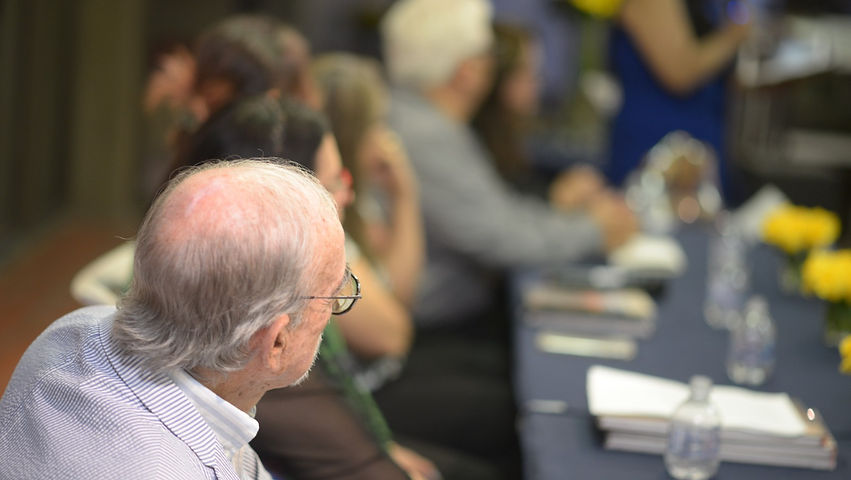 Realizan la presentación del libro La Última Pradera: El Exitoso Retorno del Bisonte a México en el MAHCH