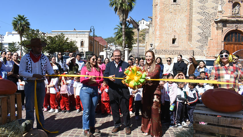 inauguran el primer festival de la cosecha en la ciudad