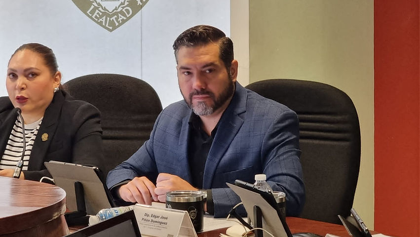 Busca Dip.Edgar Piñón mayor prevención y atención de enfermedades visuales para adultos mayores y niños.