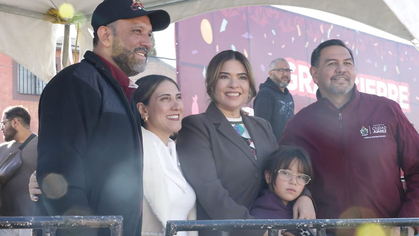 Desfile de la ciudad representa la grandeza de Juárez, Presidente Pérez Cuéllar