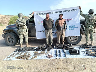 Asegura el Ejército poderoso armamento y equipo táctico en Guachochi