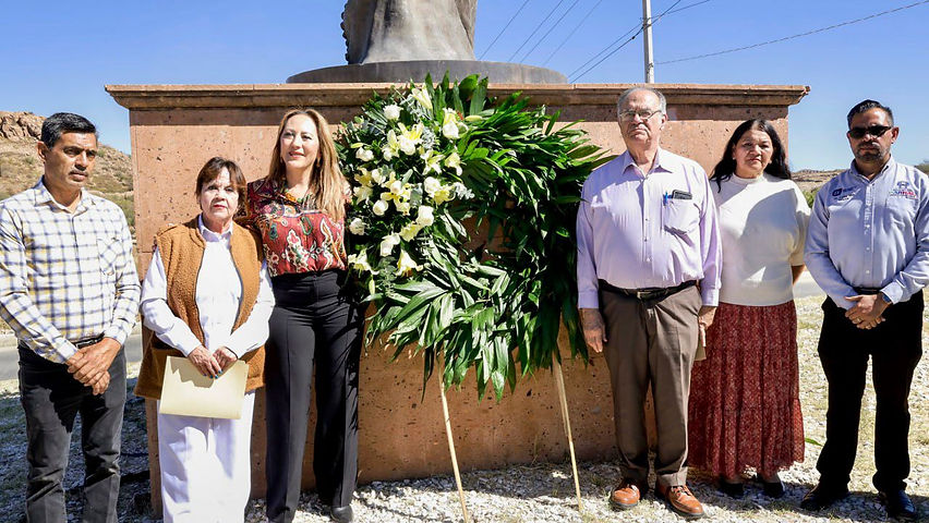 autoridades conmemoran el aniversario luctuoso de elisa griensen zambrano