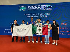 se corona chihuahua campeon mundial en robotica en beijing china