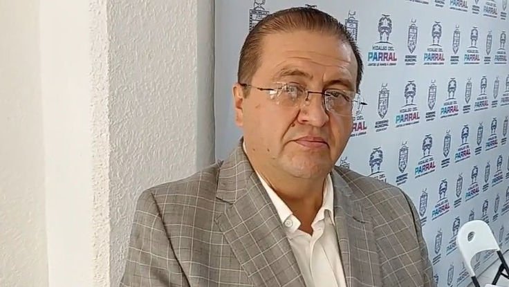 alcalde garantiza cobertura de salud en parral con medico cerca de ti