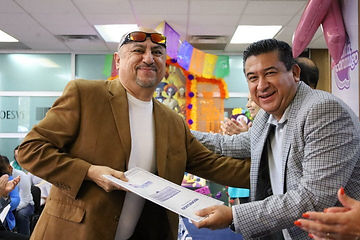 Entrega Estado 221 escrituras a beneficiarios de 15 municipios del estado