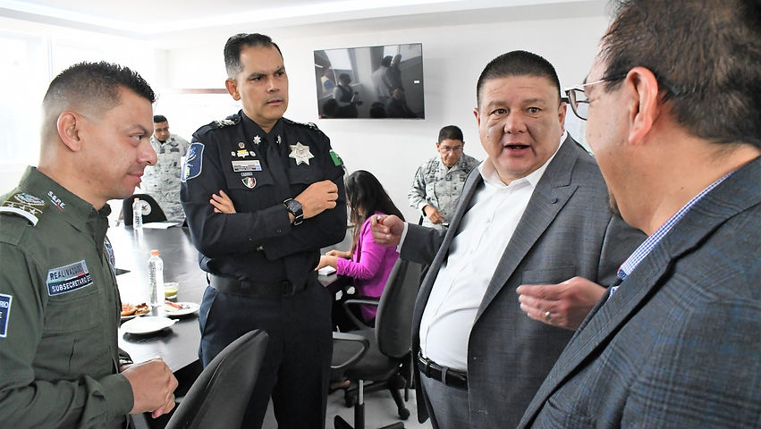 Participan FGE y SSPE en presentación de estrategia de seguridad en la capital