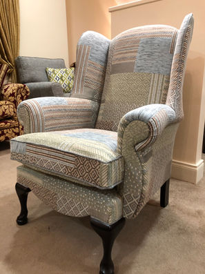 blue queen chair traditional