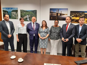 Em defesa dos royalties e novos investimentos em saneamento e infraestrutura, prefeita de Ilhabela p