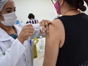 Ilhabela inicia vacinação contra Covid-19 para pessoas com comorbidades entre 40 e 44 anos
