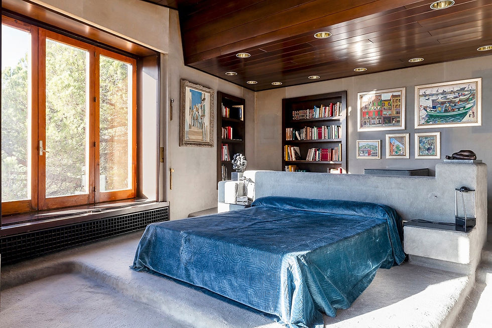 casakubrick_country-house_barcelona-spain_interior-blue-bed-1722476675751.jpg