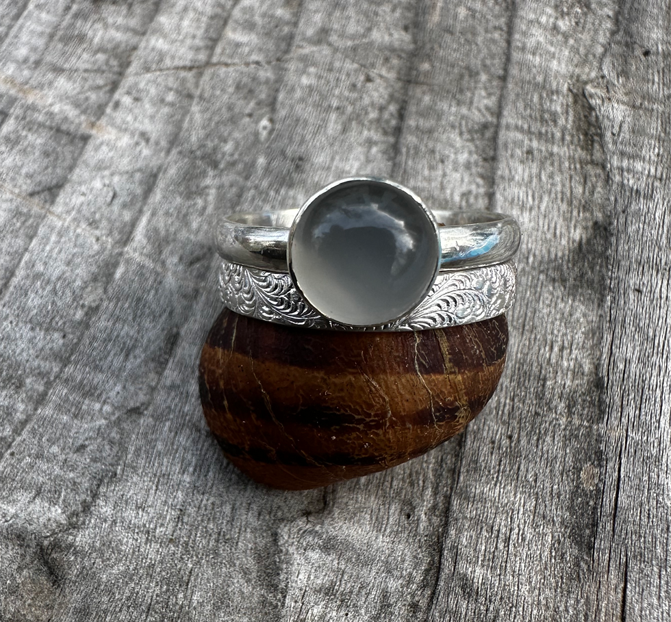 Thumbnail: Moonstone Ring