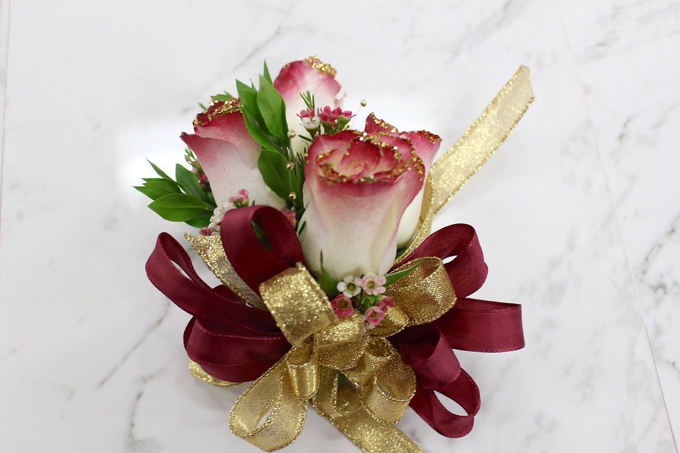 Corsage 7