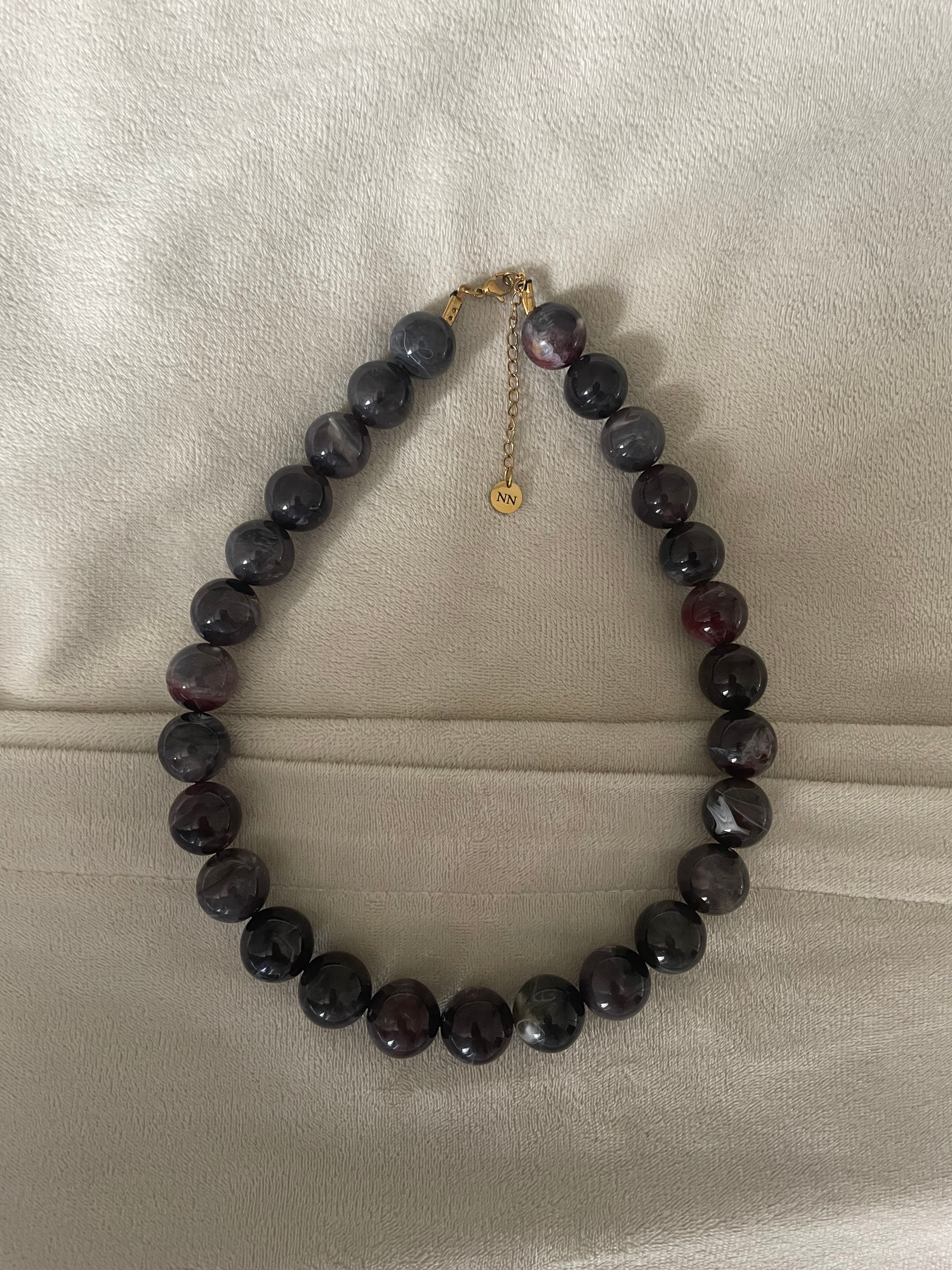 Kralenketting antraciet gevlamd