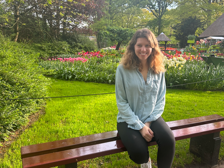 A Full Guide to Traveling While Pregnant