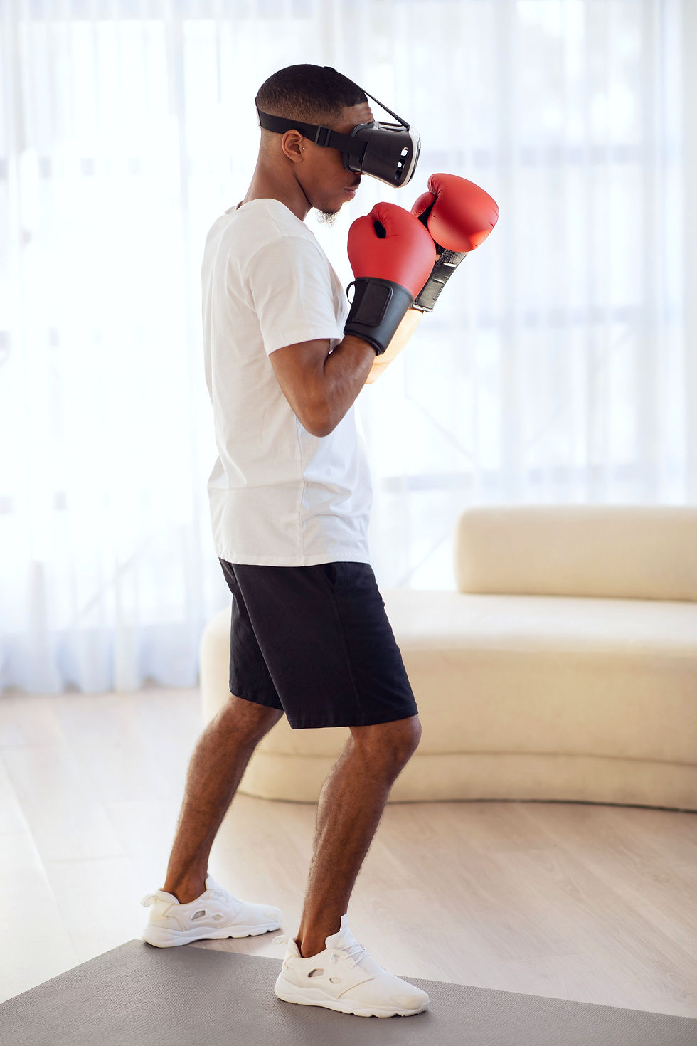 shutterstock_2271662815_edited_edited.jpg