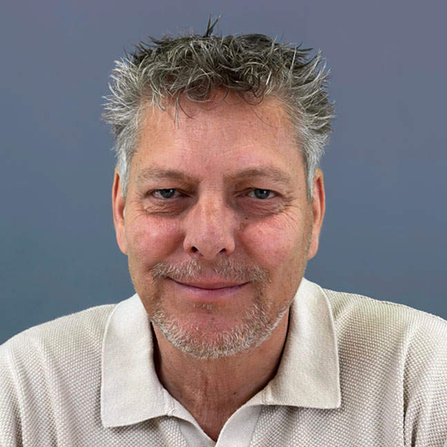 andreas-loef_648x648.jpg