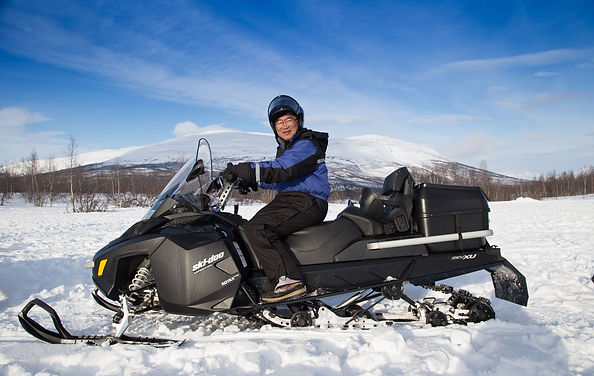 SNOWMOBIL.jpg