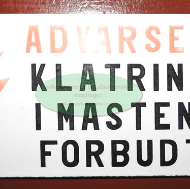ADVARSEL KLATRING I MASTEN FORBUDT