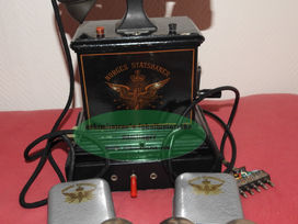 NSB sveivetelefon med klokker