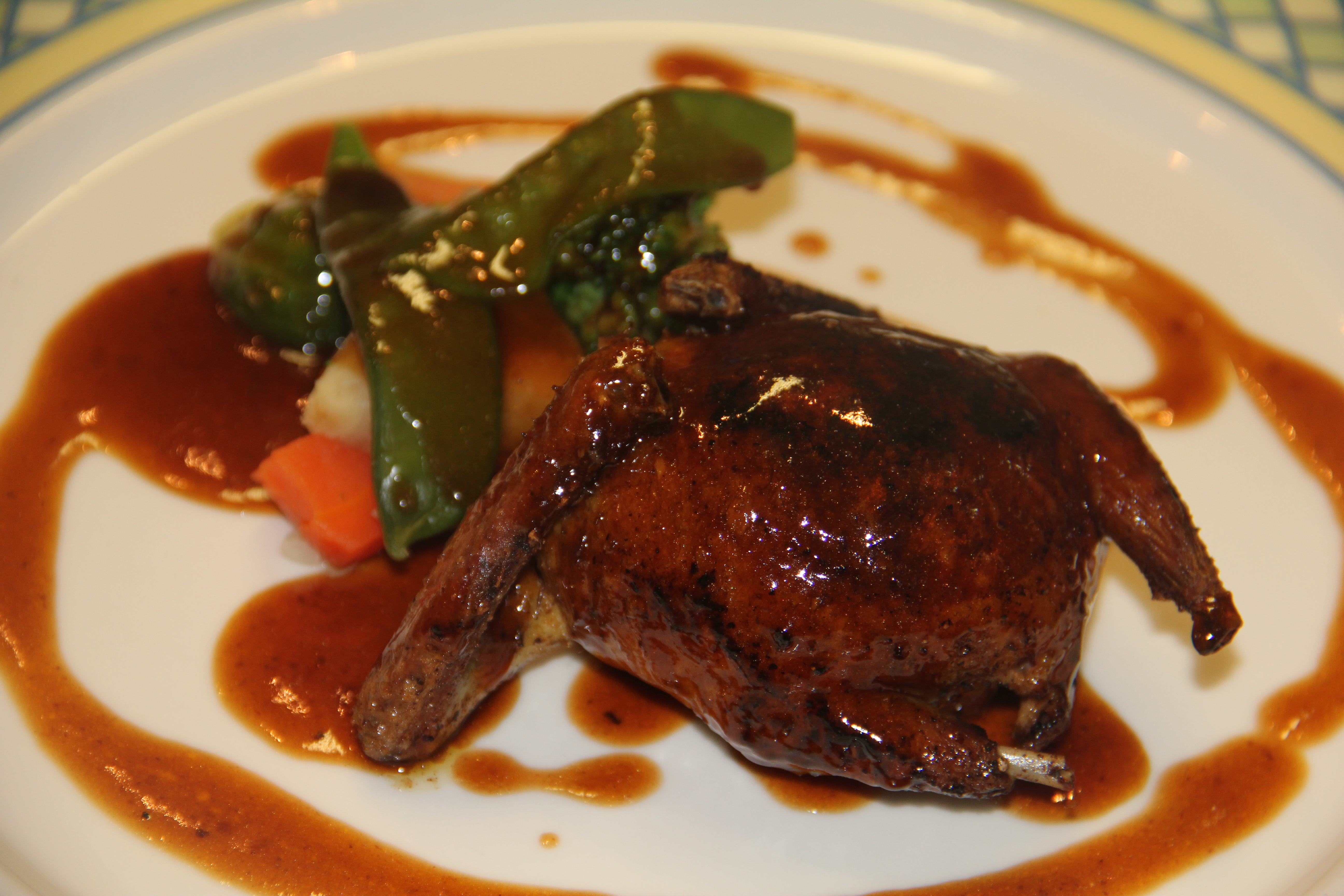 Pigeonneau de Montpon farci, jus au Port