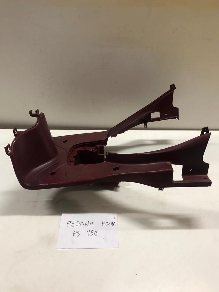 Thumbnail: Honda Pedana colore rosso  PS 150  SL