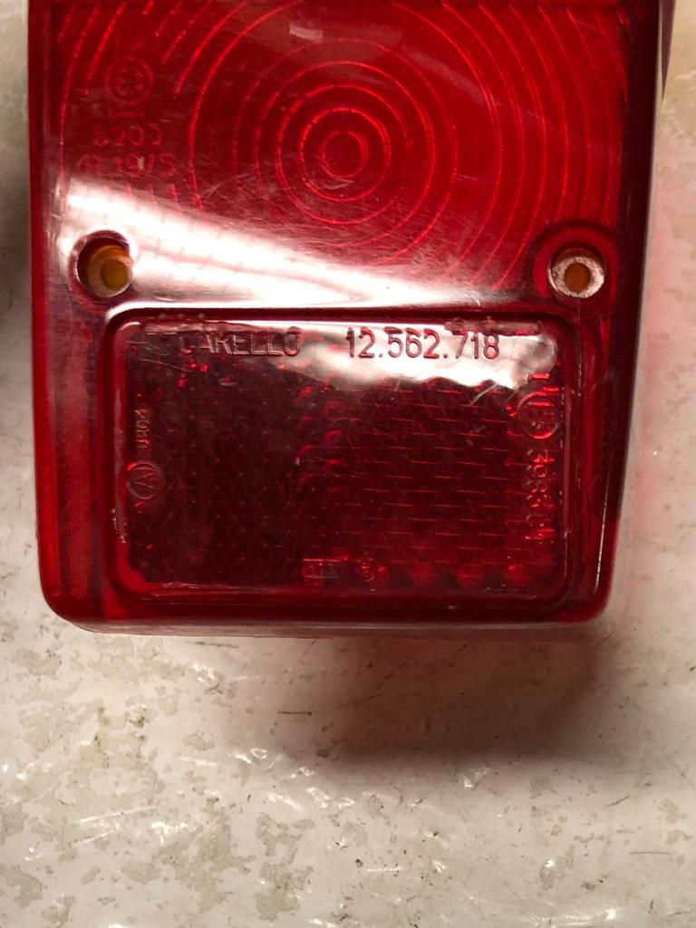 Miniatura: 12.204.717 CARELLO PLASTICA FARO POST MINI MINOR -sc71-3