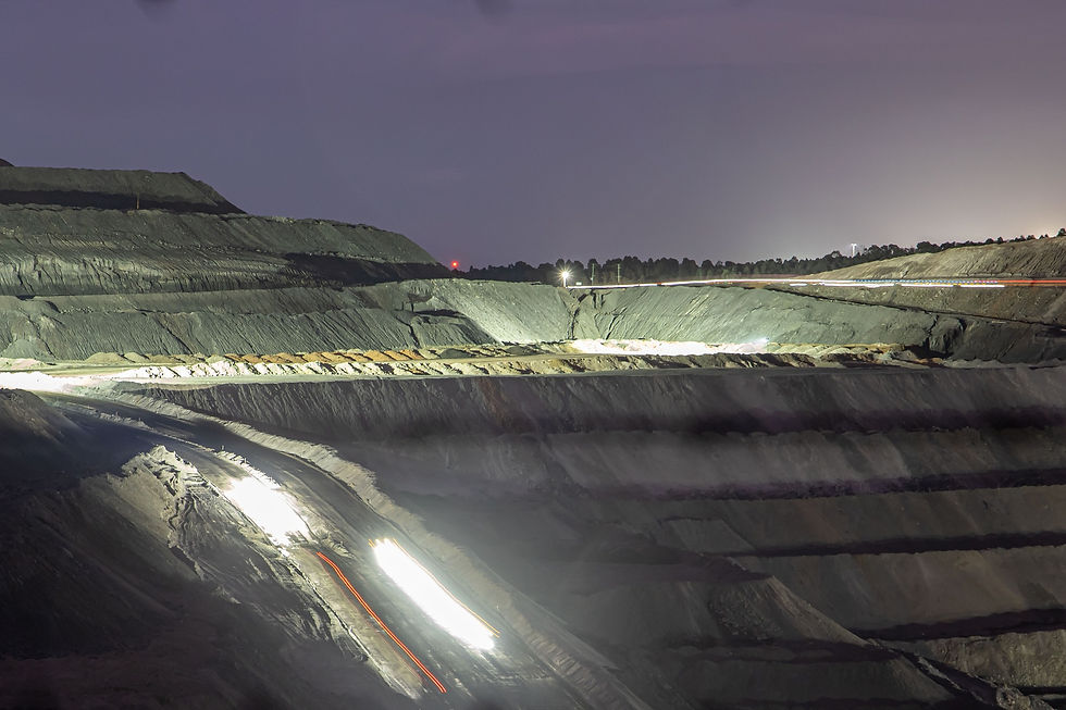 Beneath the layers - Collie Opencut. photo by Les Hunting