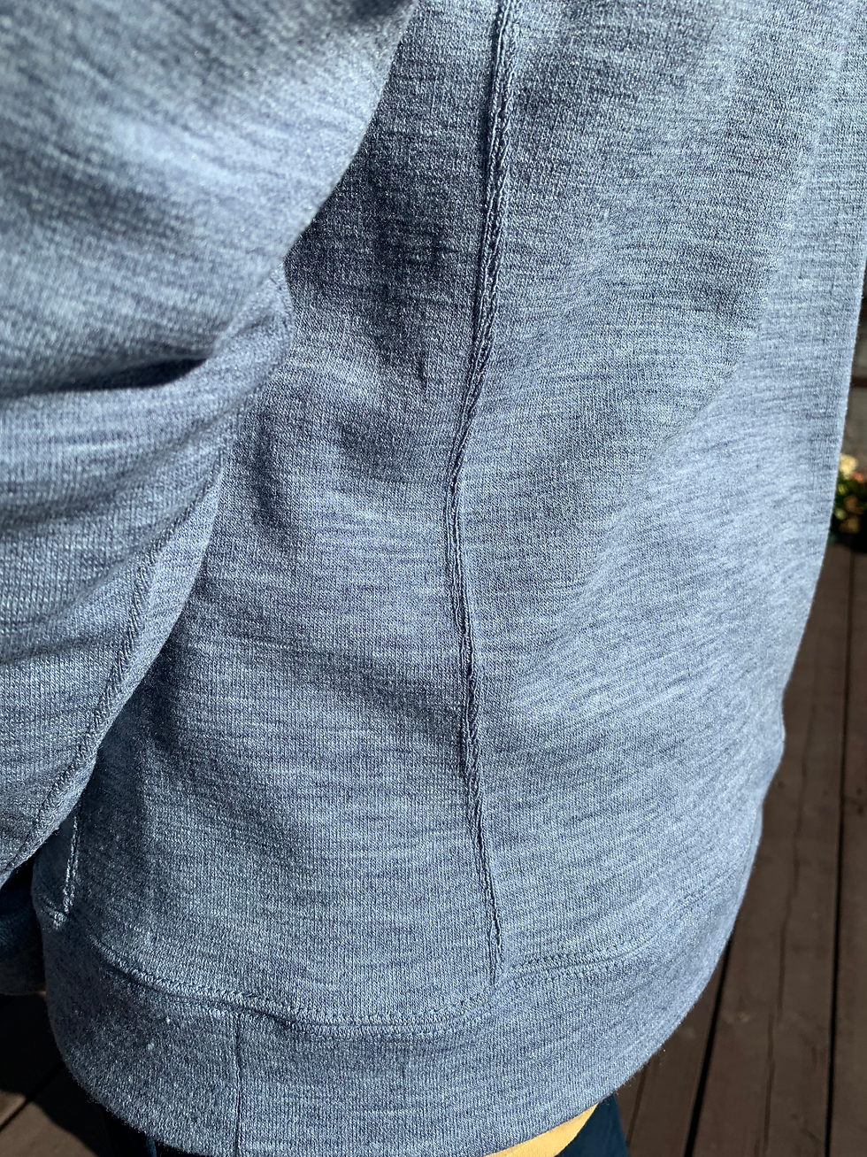 Thumbnail: yetina light hoodie