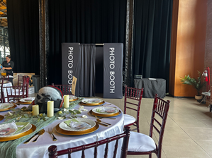 Williamsburg VA photo booth with guestbook
