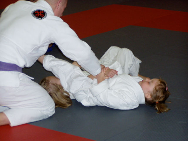 kids armbar
